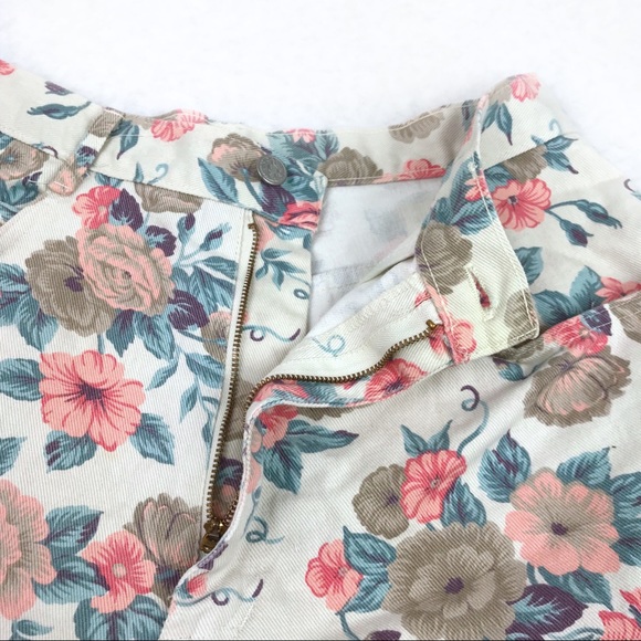 Vintage High Waisted Shorts Index By Melrose - Picture 3 of 6